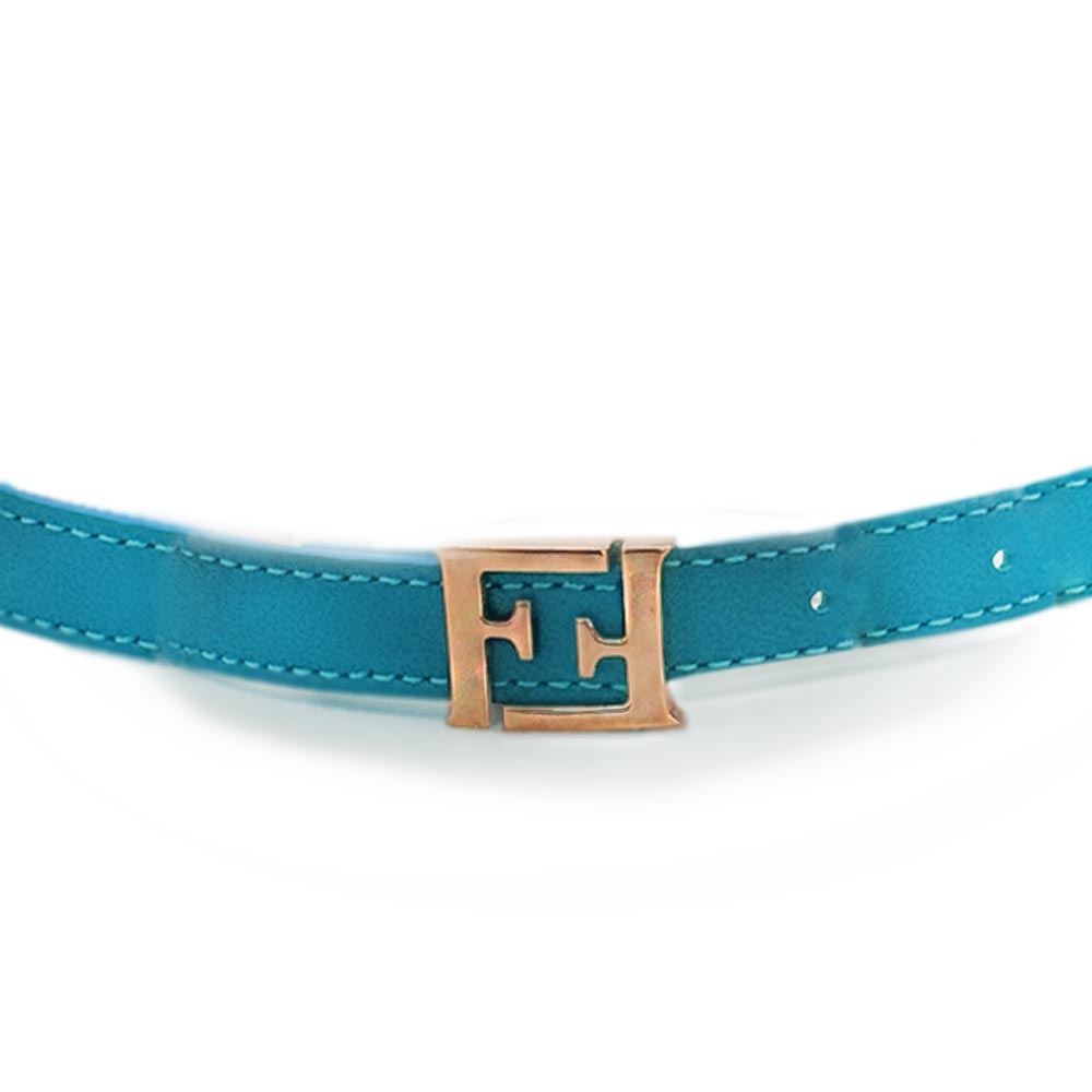 دستبند چرمی فیروزه‌ای طلا با پلاک رزگلد طرح F | زبراگلد | ZG-B-042